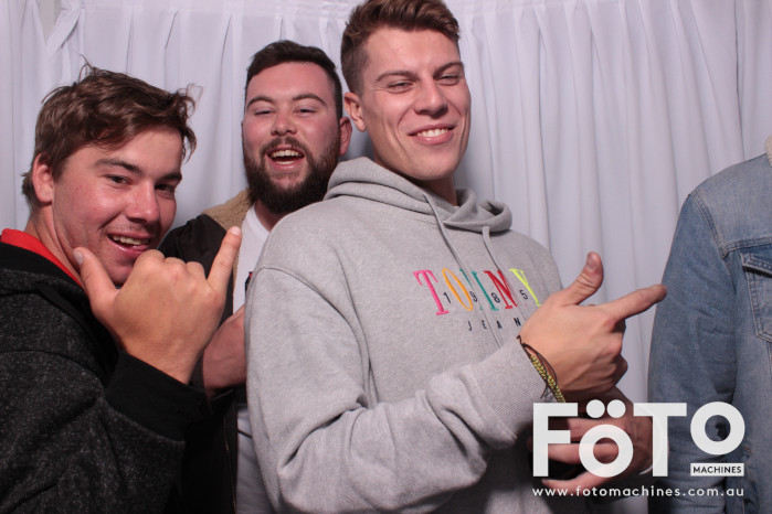 Billy's 21st | View more photos from the event at gallery.fotomachines.com.au/u/FOTOMachines/Billys-21st